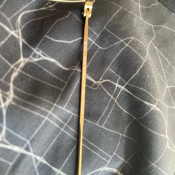 Ray-Ban RB3447 Round Polarized Sunglasses - Picture 5 of 9